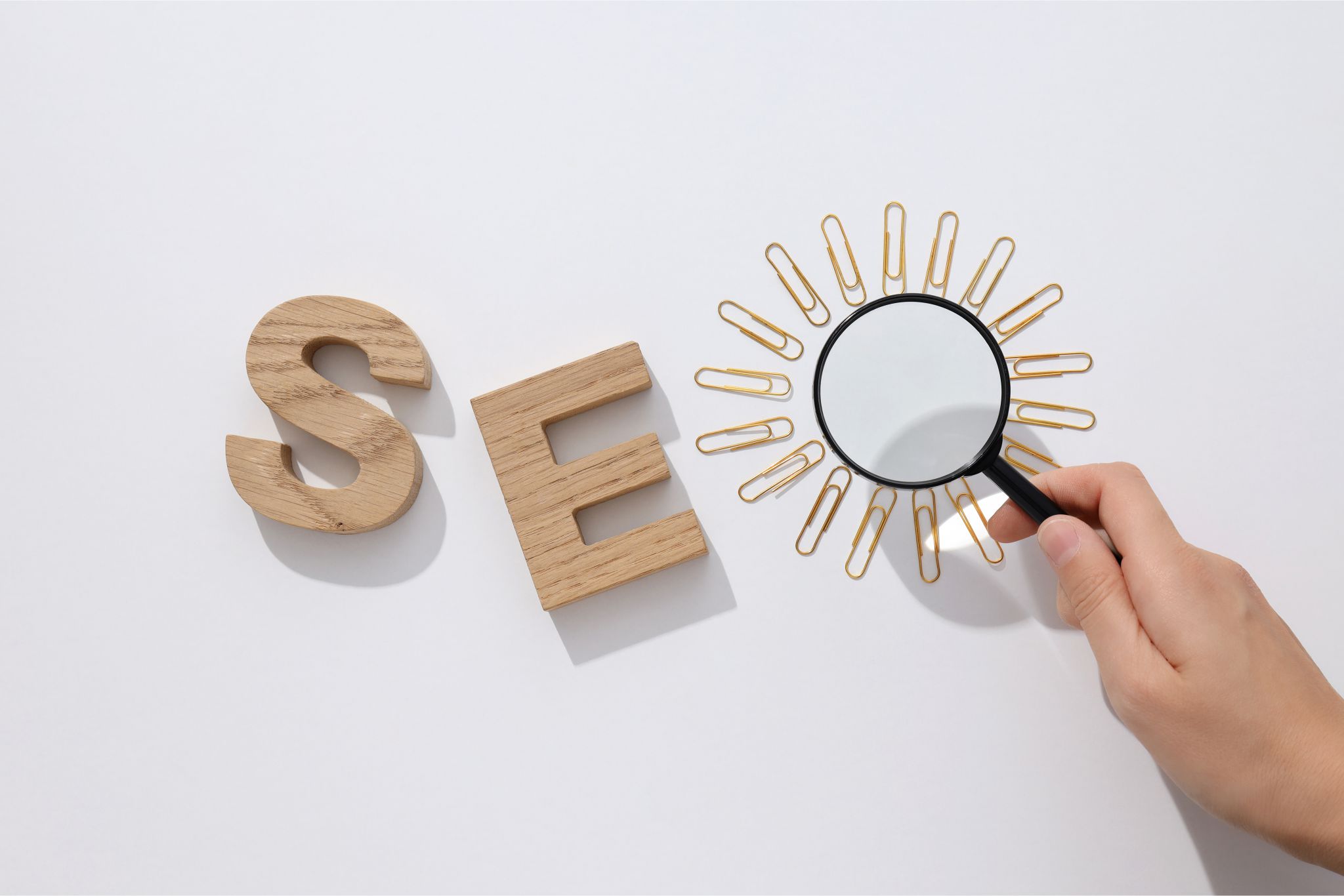 En este momento estás viendo SEO técnico para empresas industriales: por qué tu sitio web no aparece en Google y cómo solucionarlo